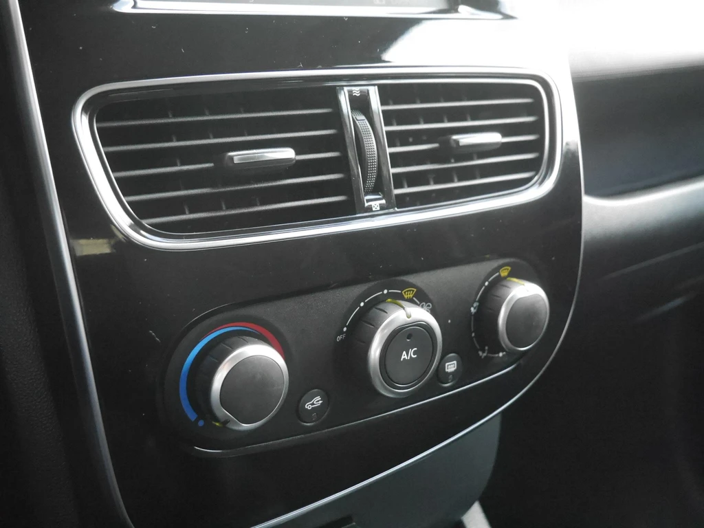 Renault Clio – foto 30