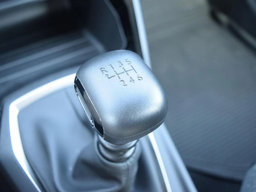 Peugeot 208 – foto 20