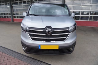Renault Trafic – thumbnail 10