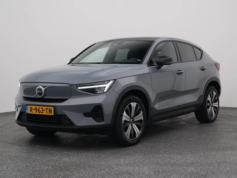 Volvo C40 Recharge Core 69 kWh | PANO | CAMERA | STOEL- EN STUURVERW.