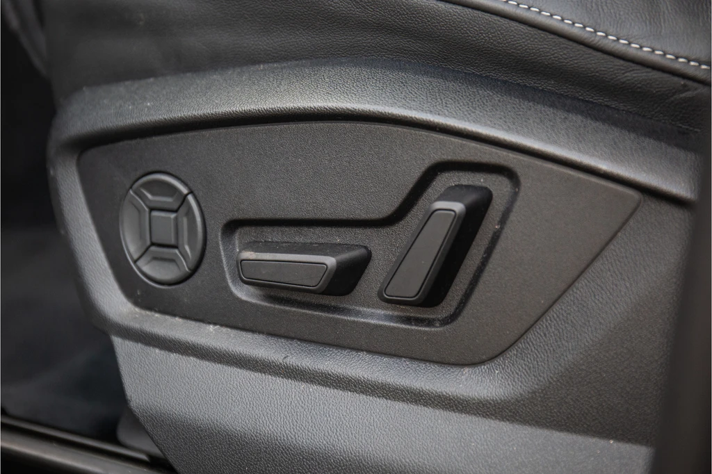 Audi Q8 – foto 31