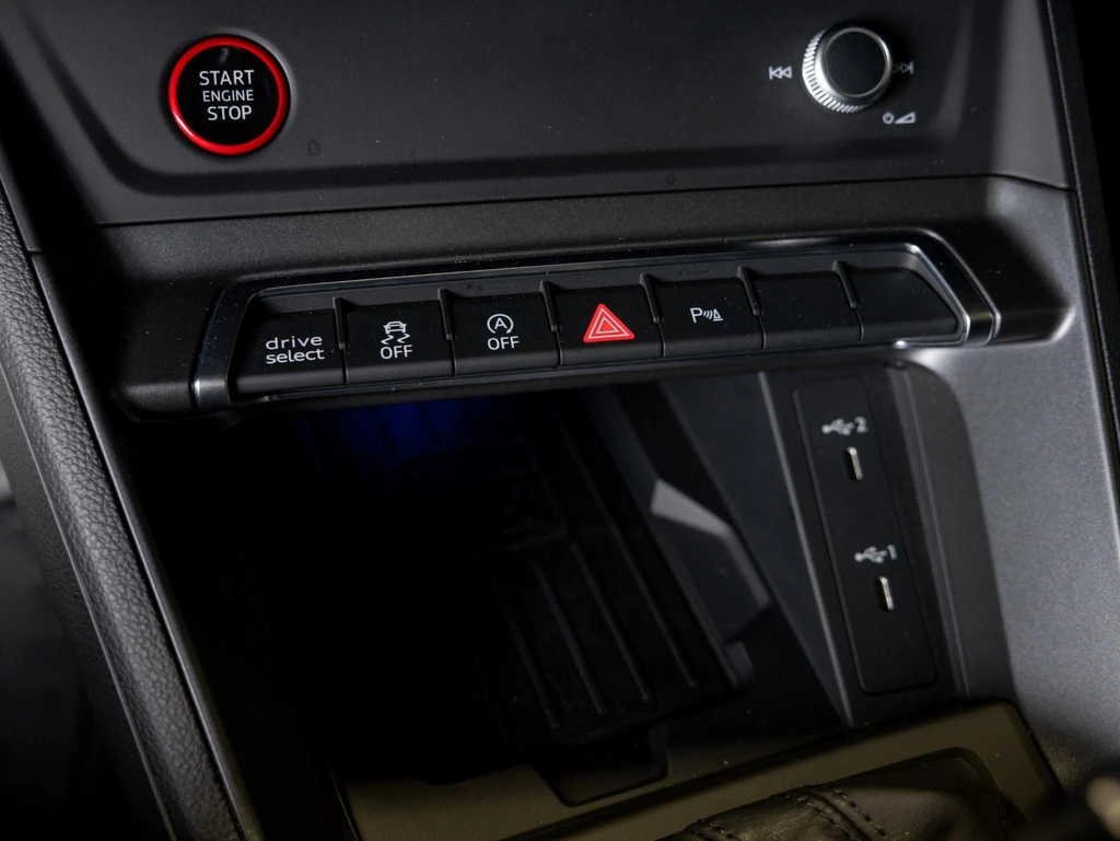 Audi Q3 – foto 38