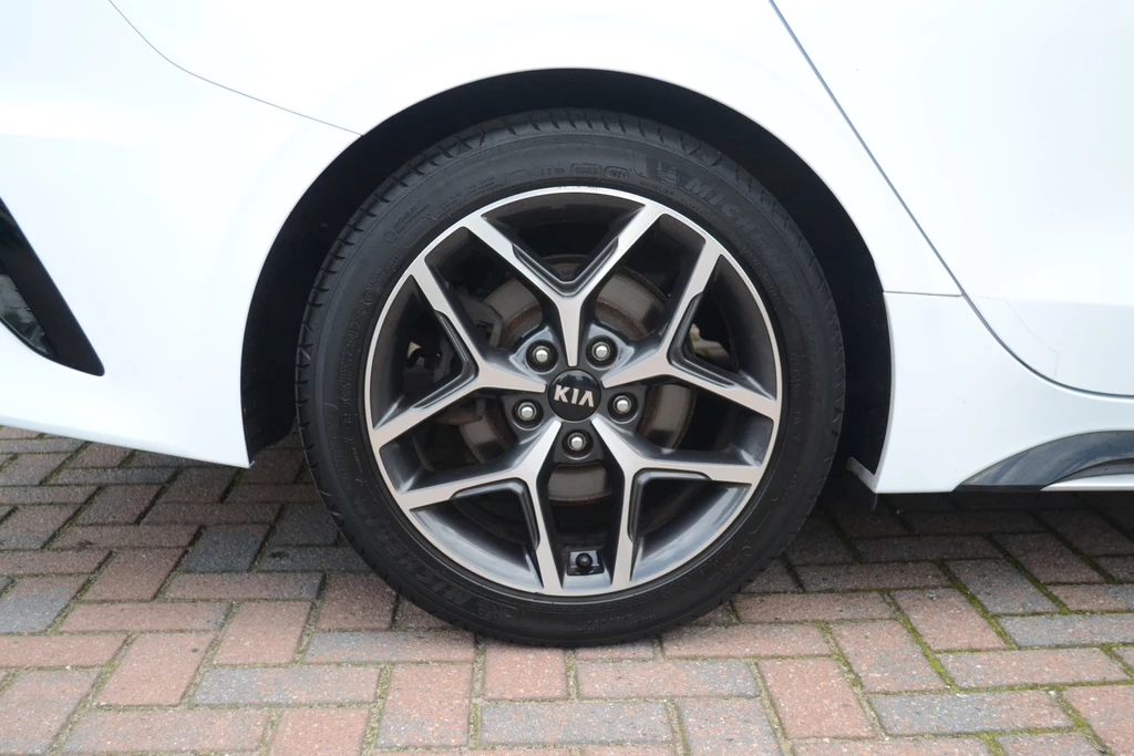 Kia ProCeed – foto 37