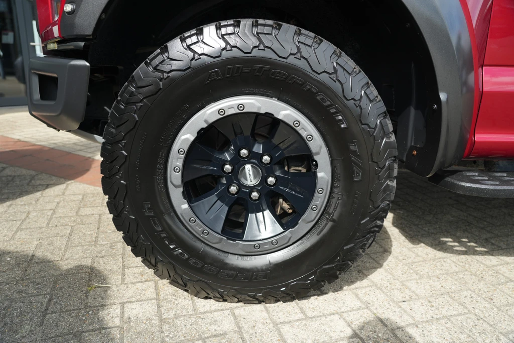 Ford F-150 – foto 9