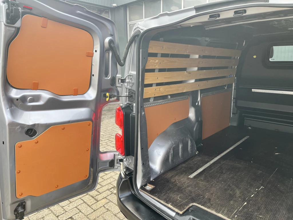 Opel Vivaro – foto 19