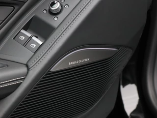 Audi R8 – thumbnail 37
