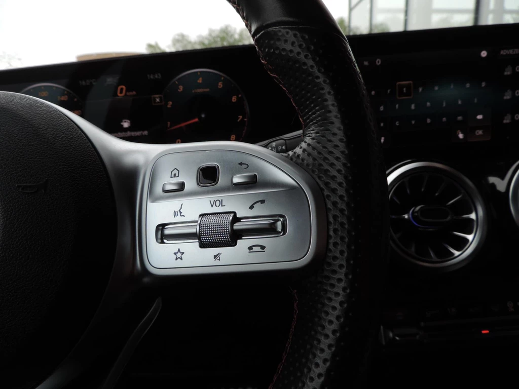 Mercedes-Benz GLB – foto 30