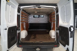 Nissan NV300 – thumbnail 10