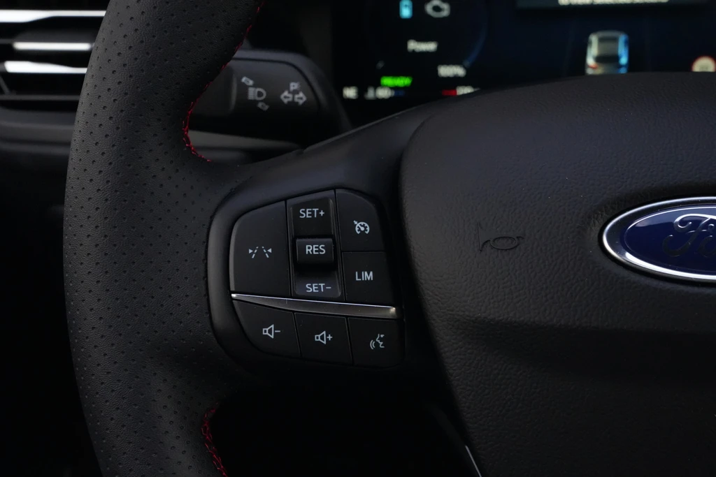 Ford Kuga – foto 18