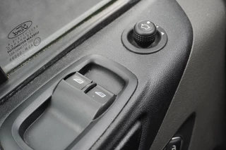 Ford Transit Custom – thumbnail 20