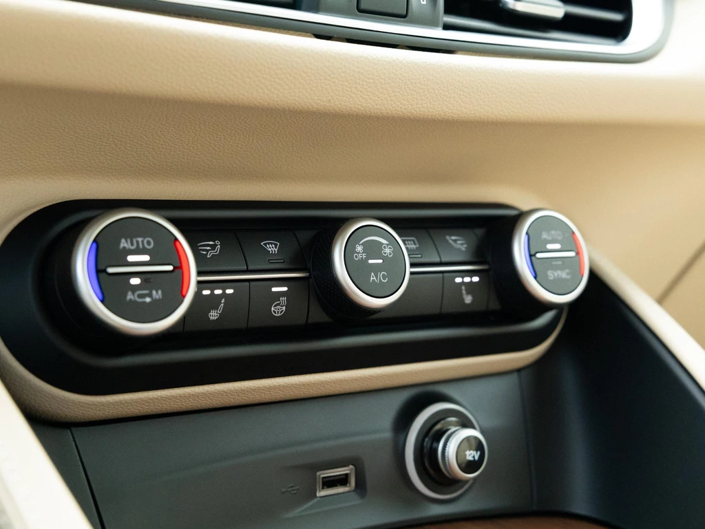 Alfa Romeo Stelvio – foto 21
