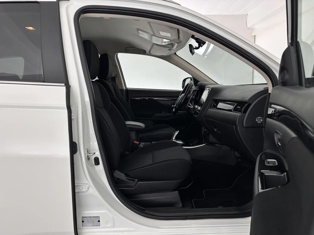 Mitsubishi Outlander – foto 13
