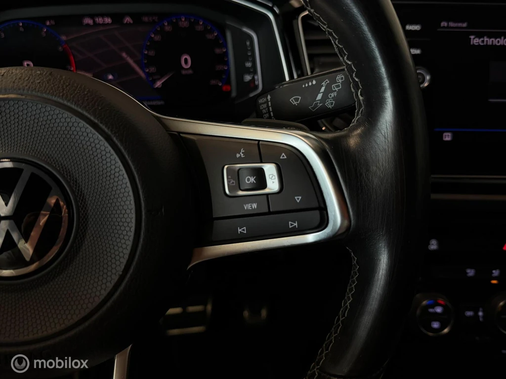 Volkswagen T-Roc – foto 23