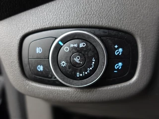 Ford Transit Connect – thumbnail 18