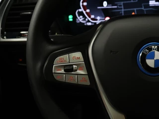 BMW iX3 – thumbnail 11