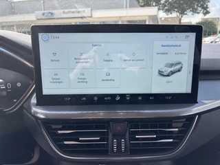 Ford Kuga – thumbnail 18