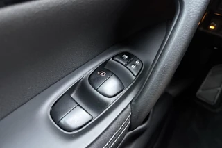Nissan QASHQAI – thumbnail 18