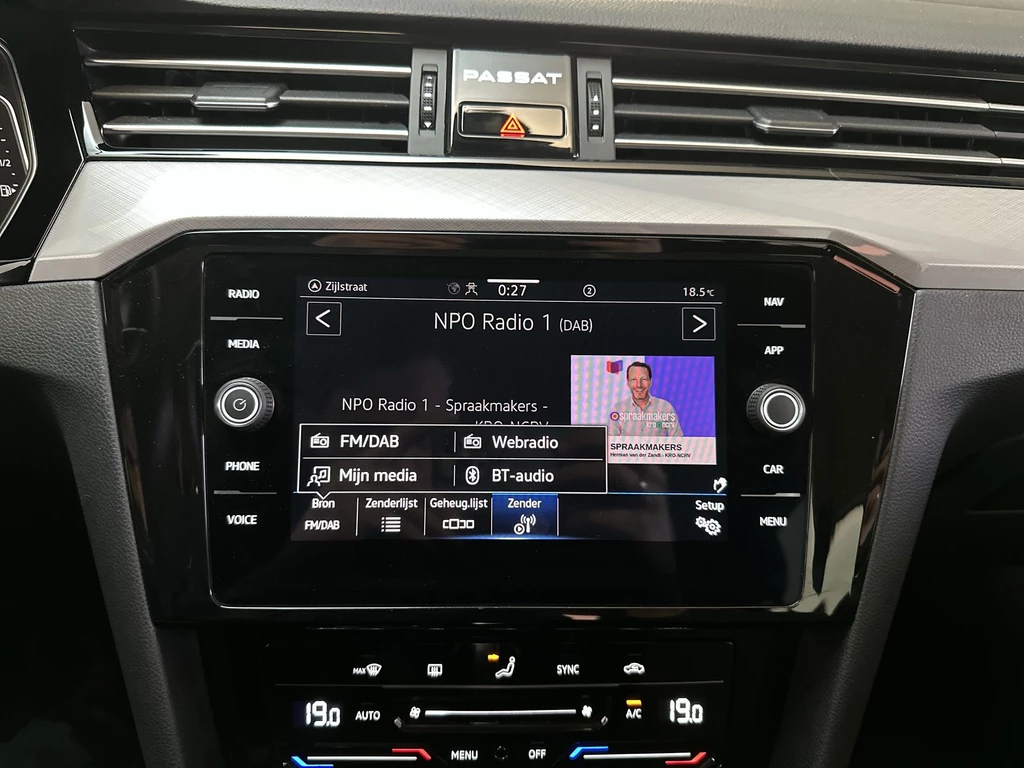 Volkswagen Passat – foto 23