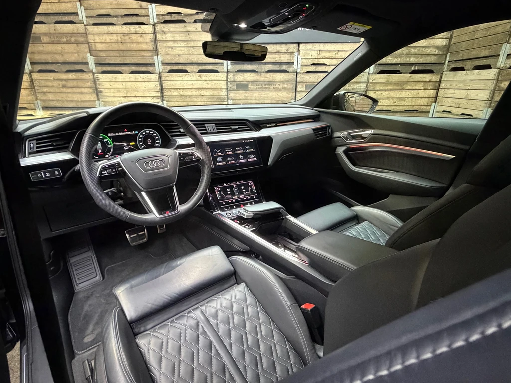Audi Q8 e-tron – foto 13