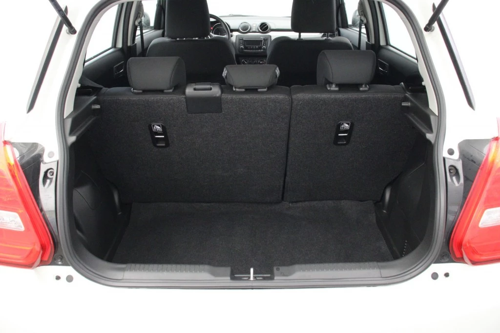 Suzuki Swift – foto 13