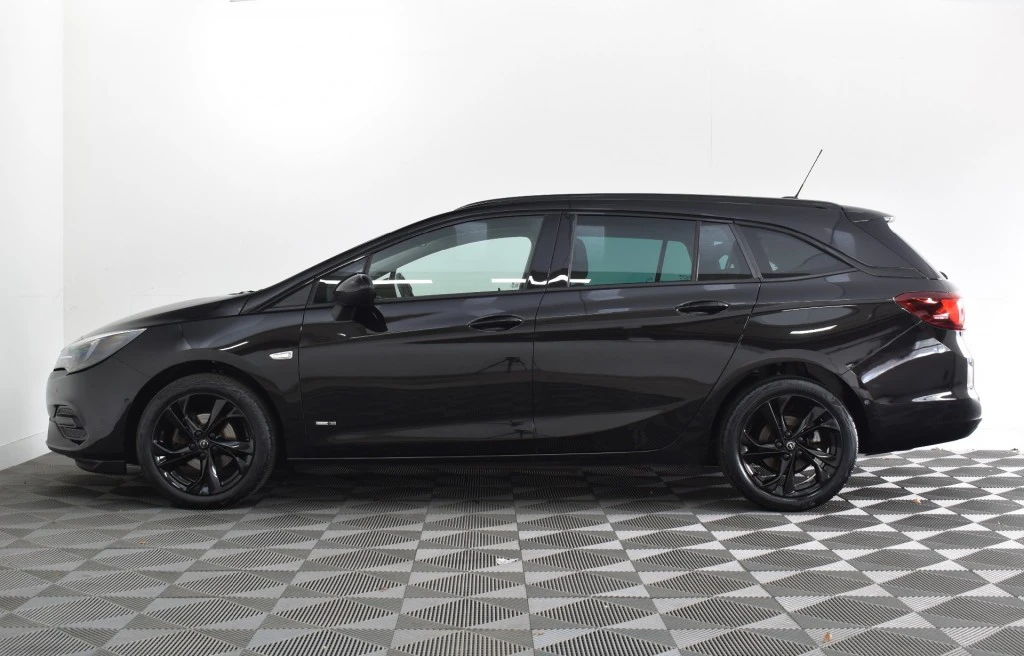 Opel Astra – foto 1