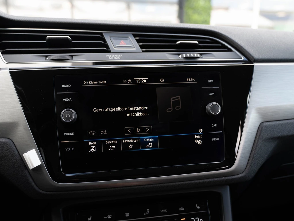 Volkswagen Touran – foto 22
