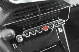 Peugeot 2008 – thumbnail 41