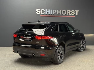 Jaguar F-PACE – thumbnail 5