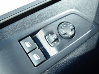 Opel Vivaro-e – thumbnail 19
