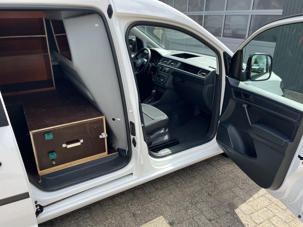 Volkswagen Caddy – foto 24