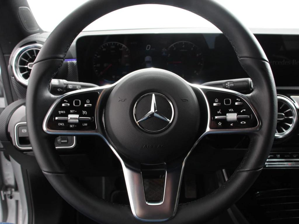 Mercedes-Benz CLA – foto 17