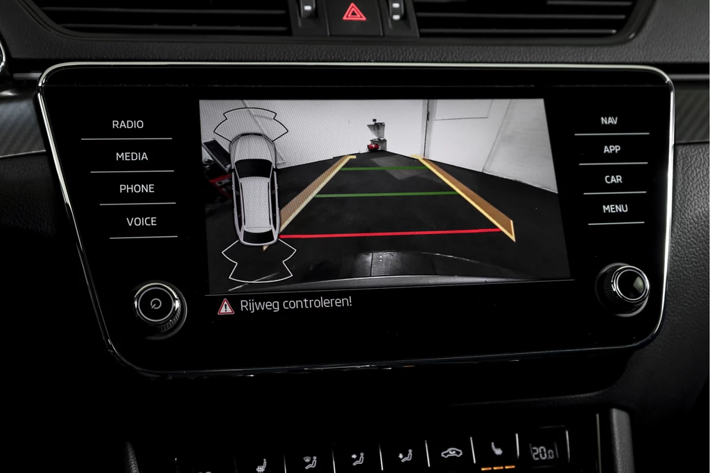 Škoda Superb – foto 25