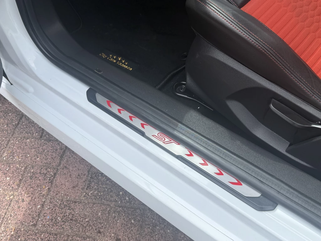 Ford Fiesta – foto 24