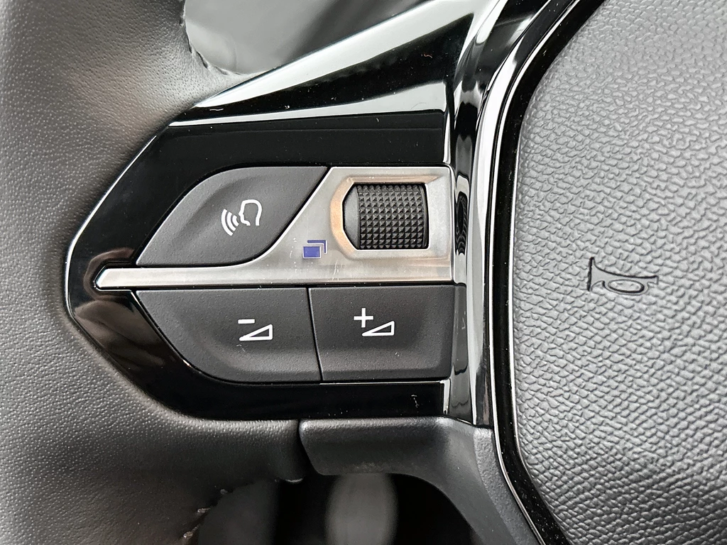 Peugeot 208 – foto 25