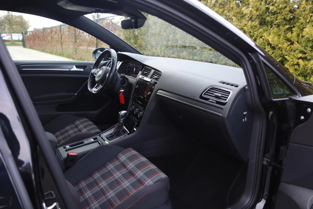 Volkswagen Golf – foto 89