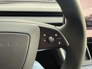 Tesla Model 3 – thumbnail 15