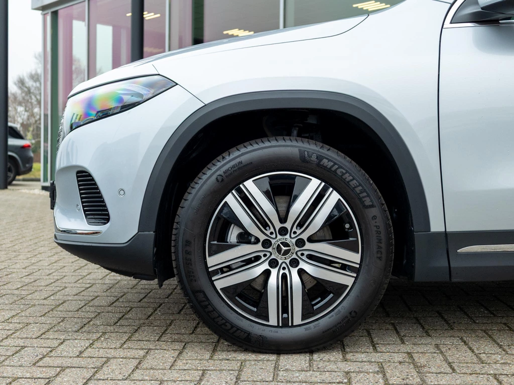 Mercedes-Benz EQA – foto 6