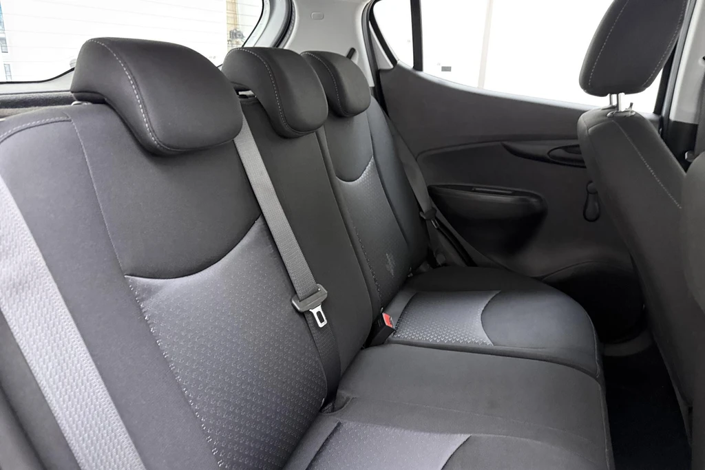 Opel KARL – foto 14