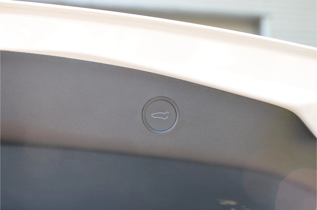 Tesla Model 3 – foto 32