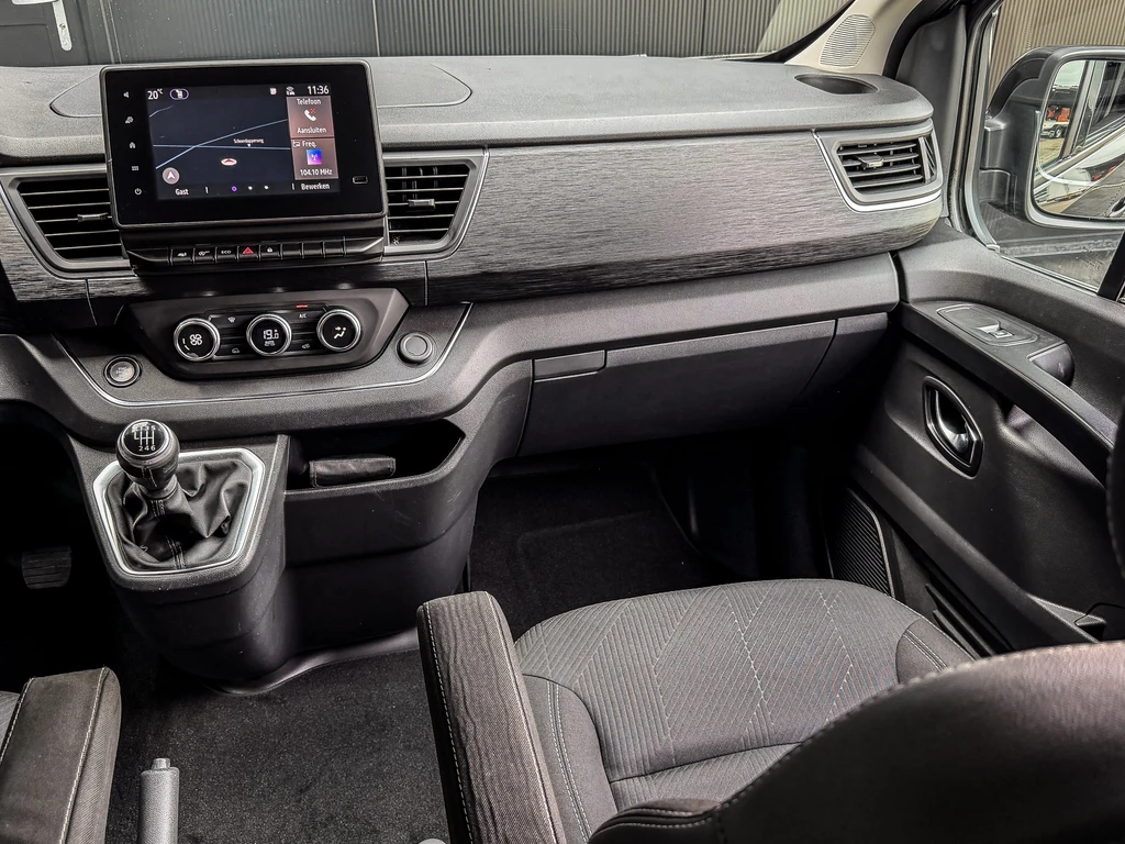 Renault Trafic – foto 21