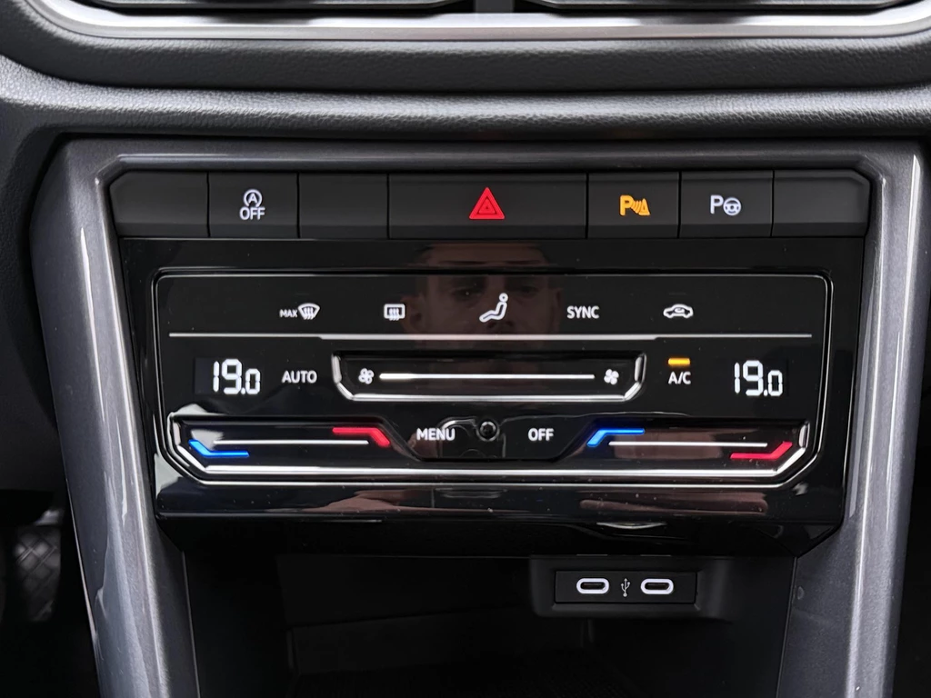 Volkswagen T-Roc – foto 22