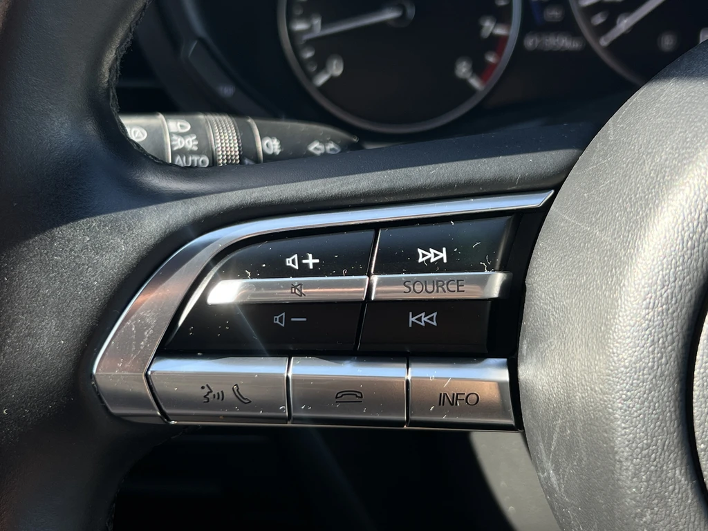 Mazda 3 – foto 16