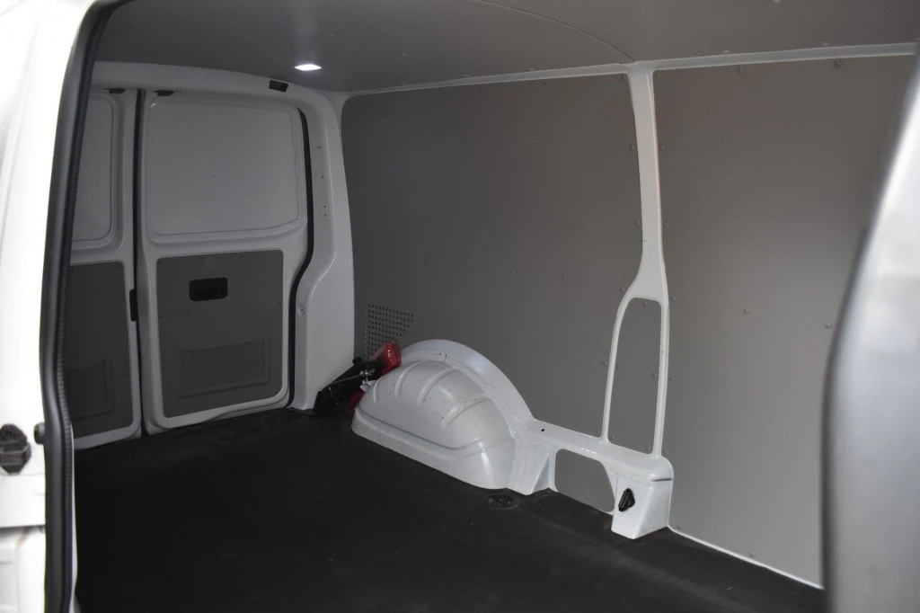 Volkswagen e-Transporter – foto 11