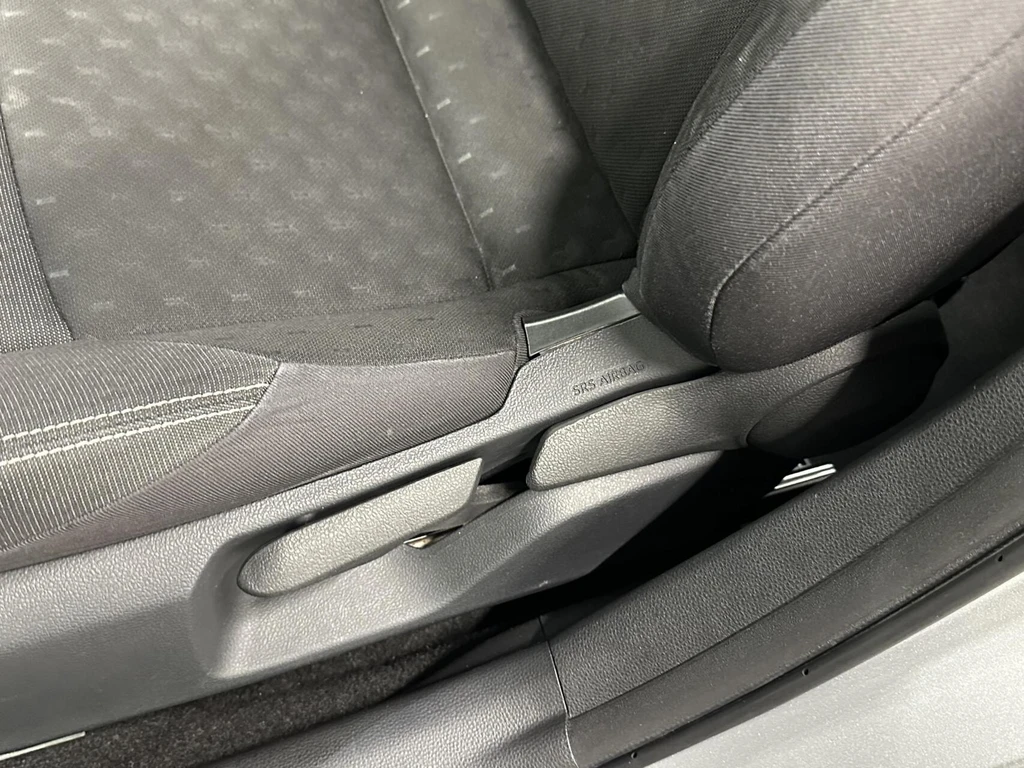 Toyota Corolla Touring Sports – foto 17