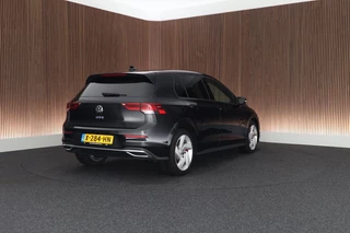 Volkswagen Golf – thumbnail 4