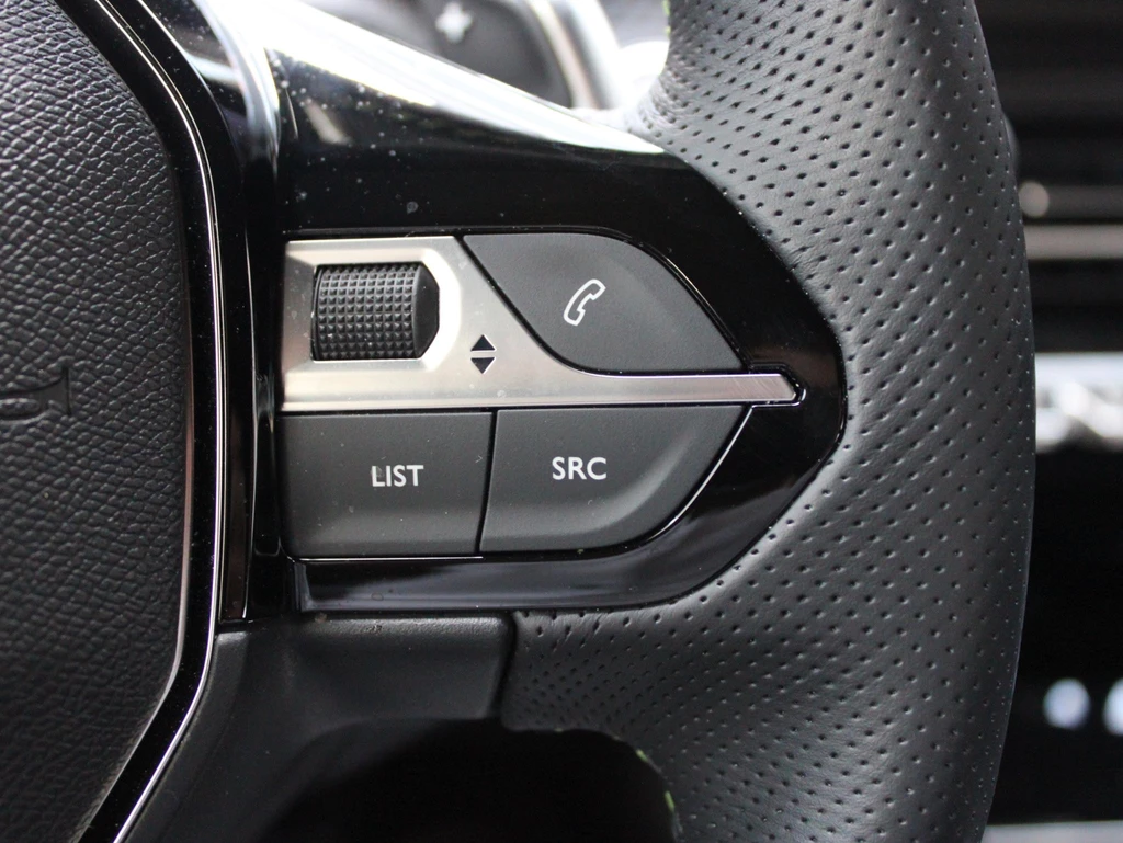 Peugeot 208 – foto 26