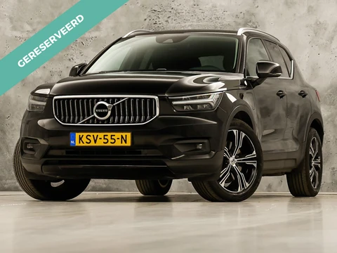 Volvo XC40 1.5 T5 Recharge Inscription Automaat 252Pk (APPLE CARPLAY, STUUR/STOELVERWARMING, CAMERA, LM VELGEN, GETINT GLAS, NIEUWE APK, NIEUWSTAAT)