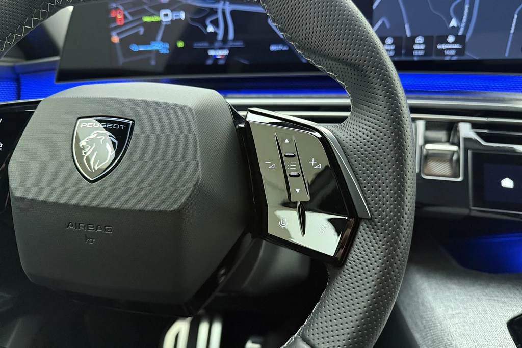 Peugeot e-3008 – foto 22