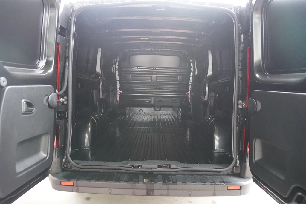 Renault Trafic – foto 12