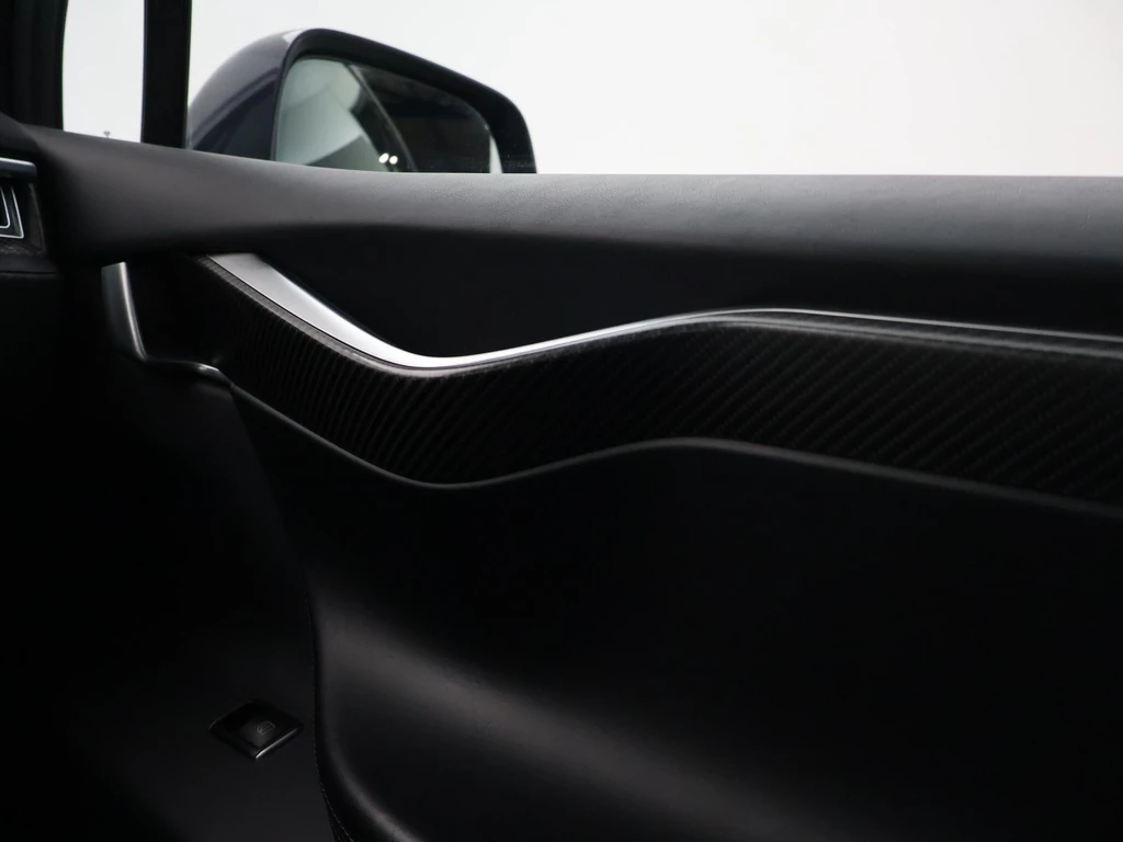 Tesla Model X – foto 70